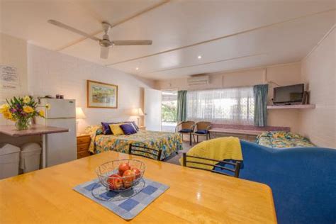 HI-WAY UNITS MOTEL (Mackay) - Hotel Reviews & Photos - Tripadvisor