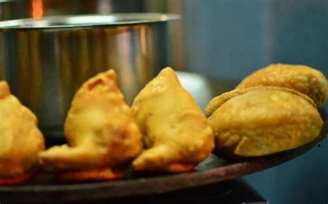 Maaheshwari Chaat Wala in Ulsoor - Food Joint Known for Sunday Special ...