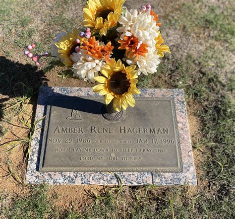 Amber Rene Hagerman, Arlington TX : r/CemeteryPorn