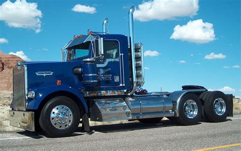 Kenworth W900 Wallpaper