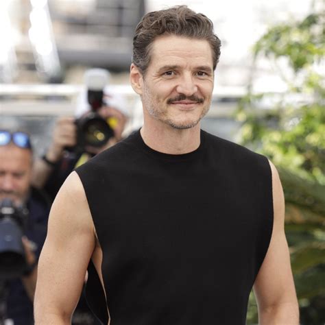 The Pedro Pascal Workout That Keeps Him Fit