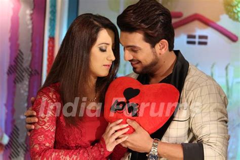 Image result for Ishq Me Mar Java