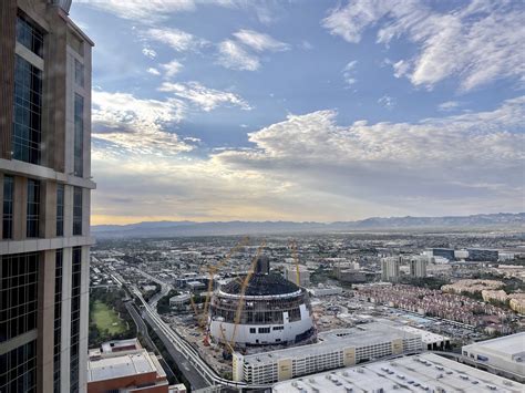 Hotel room that can see the Exosphere? - Las Vegas Forum - Tripadvisor