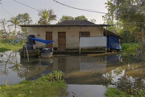 How Kerala is Building Climate-resilient Houses | Kerala Floods Story