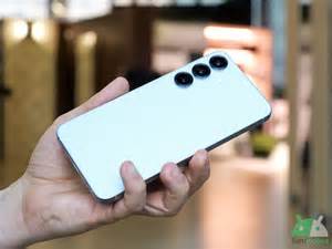 Anche per Samsung Galaxy S25+ c'è il primo video teardown