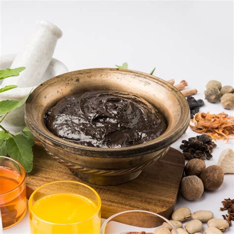 Chyawanprash - benefits, uses, nutrition, how to use, and more