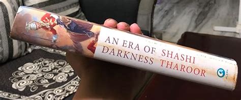 An Era of Darkness: The British Empire in India : Shashi Tharoor ...