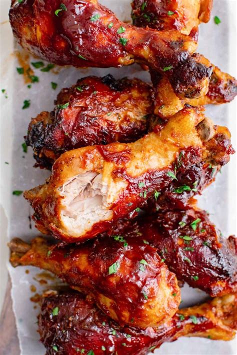 BBQ Chicken Drumsticks in the Slow Cooker | YellowBlissRoad.com