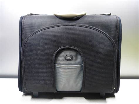 Lot #242 Michael Graves Briefcase With Laptop Insert - Consider It Sold ...