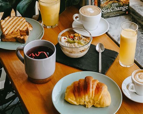 Understanding the Meaning of "Mia Cara" – A Detailed Guide