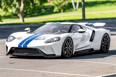 4,300-Mile 2017 Ford GT for sale on BaT Auctions - sold for $805,000 on October 29, 2023 (Lot ...