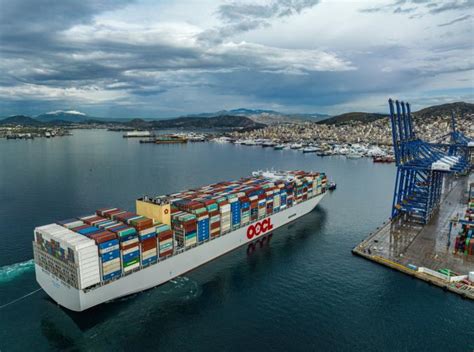 PCT S.A. welcomes in the port of Piraeus, one of the largest container ...