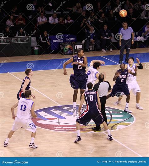 Basketball Players Rebounding Editorial Stock Image - Image of united ...