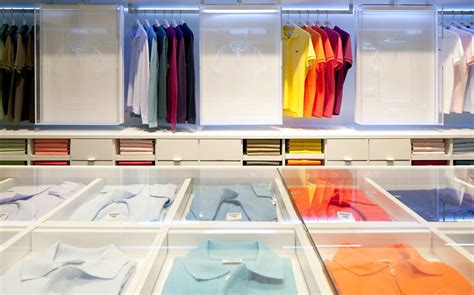 Showroom Interior Design Services in Civil Lines, Showroom Interior ...