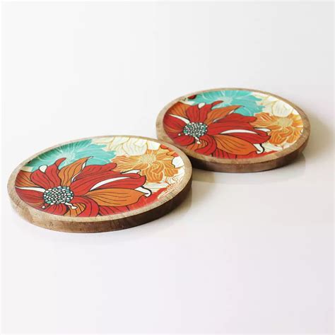 Monstera Hut: Luxuries Cushion Cover & Tray | Copper water bottle