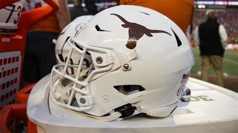 Two Texas Longhorns Commits Make Dave Campbell's Preseason Super Team ...