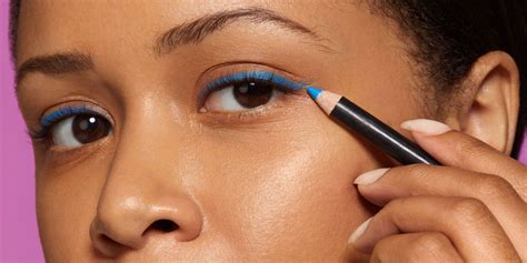 Rezultat imagine pentru Eyeliner Pencil Tutorial