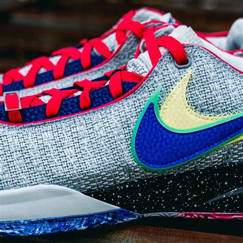 Nike LeBron 20 "Grey/Mismatch" Release Date | SneakerNews.com