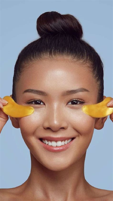 How To Use Coconut Oil and Honey To Treat Dark Circles At Home?