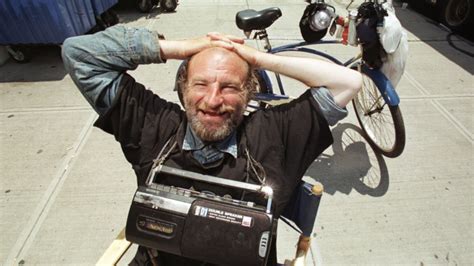 Het bijzondere verhaal van Craig Castaldo, de dakloze man die in meer ...