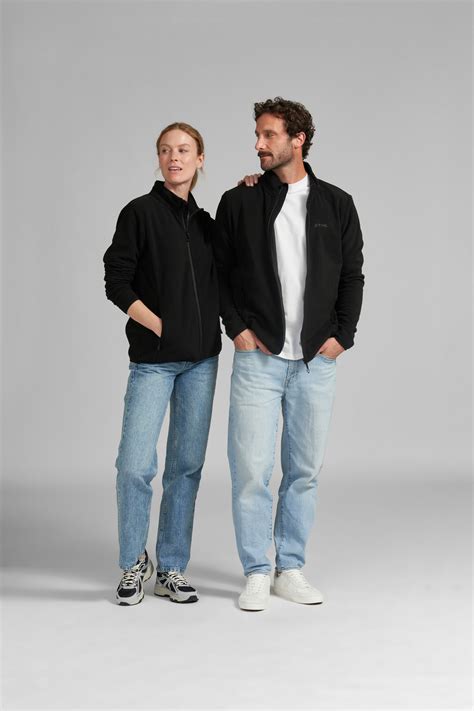 Black STIHL fleece jacket | STIHL