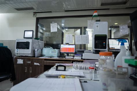 Gallery — Centre, Equipment & Team Photos | Saral Diagnostics