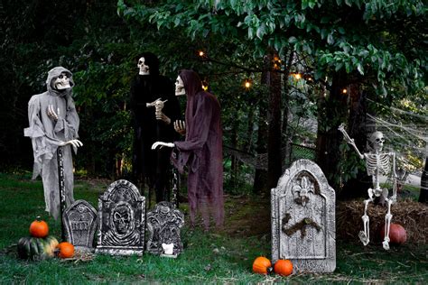 Halloween Cemetery Home Decor at Mario Anderson blog
