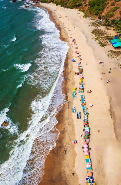 Goa Beach People 的图像结果