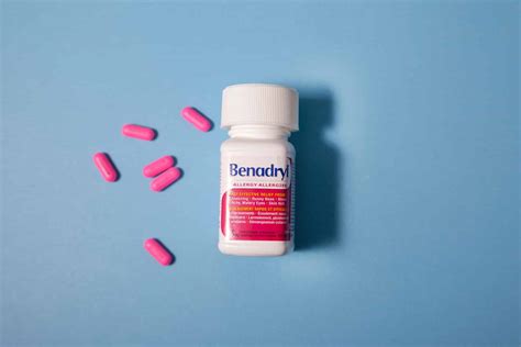 How long does Benadryl stay in your system? - Illinois Recovery Center