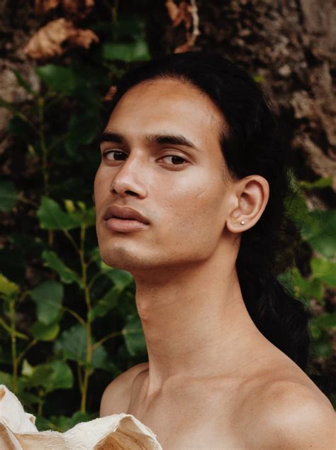 Mallory Jansen parle de Francesca Quinn PI, joue un flic et trace son ...