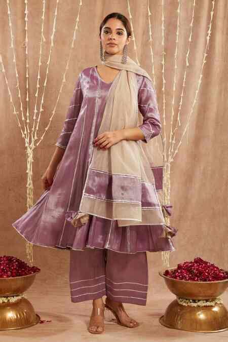 Buy Purple Tissue Gota Patti V-neck Lace Embellished Kurta And Pant Set ...