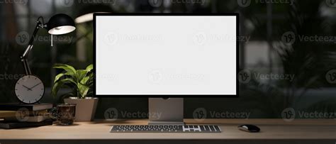 Computer Screen On Desk 的图像结果