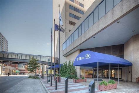 HILTON LEXINGTON/DOWNTOWN - Hotel Reviews, Photos, Rate Comparison ...