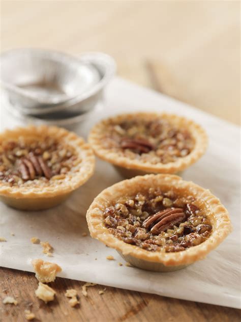 Mini Pecan Pies | Recipe | Mini pecan pies, Mini pecan pie recipes ...
