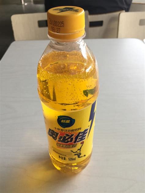 7瓶包邮福州特产大世界橄榄汁包装饮料300ml夏日饮品水果味饮料_幽然素馨