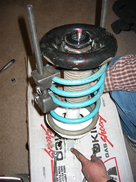 Installing Front Struts 的图像结果