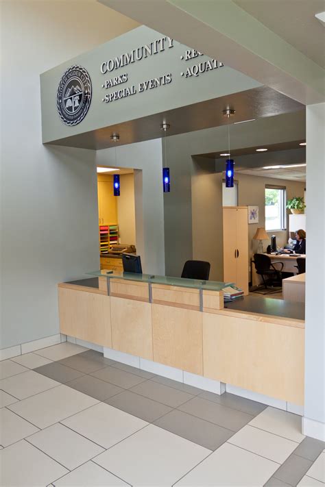 Local Community Services 的图像结果