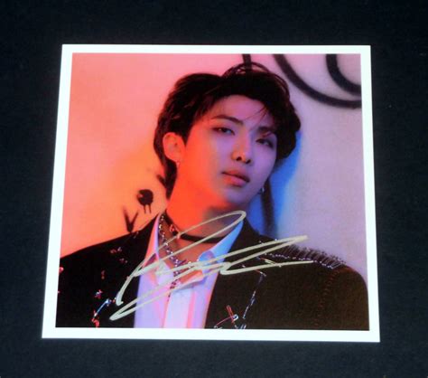 RM BTS 防弾少年団 直筆サイン入り BTS MAP OF THE SOUL ON:E CONCEPT PHOTOBOOK スクエアフォトカード(サイン)｜売買されたオークション情報 ...