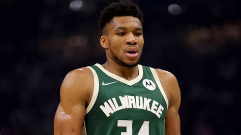 Bucks offseason outlook: Free agents, contracts, draft picks entering ...