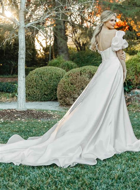 Stella York, 7940 New Wedding Dress Save 39% - Stillwhite