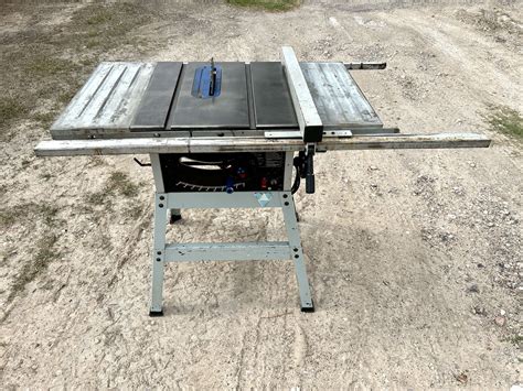Delta ShopMaster 10 Inch Table Saw for Sale in Houston, TX - OfferUp