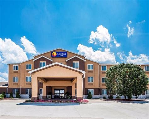 COMFORT INN MOBERLY - Hotel Reviews, Photos, Rate Comparison - Tripadvisor
