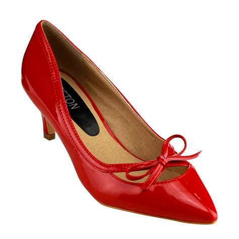 1950s Shoe Styles- History and Shopping Guide