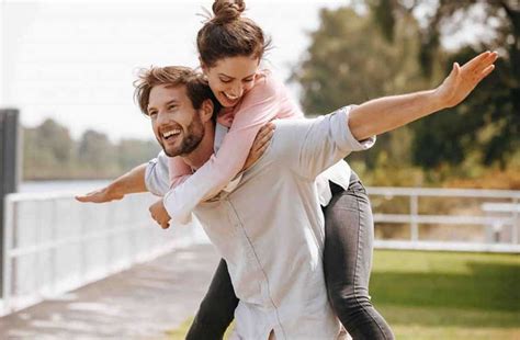 Zodiac Compatibility: टैरो कार्ड के अनुसार कैसा होता है कन्या और धनु ...