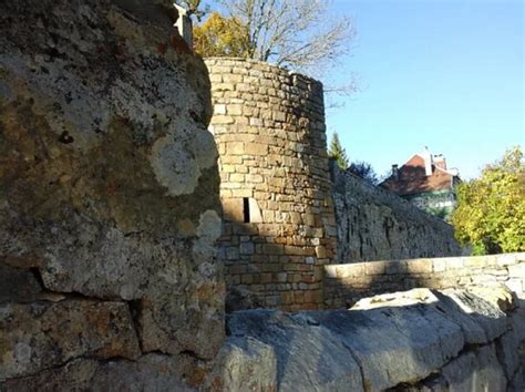 HÔTEL LES REMPARTS (Nozeroy) - Inn Reviews, Photos, Rate Comparison ...