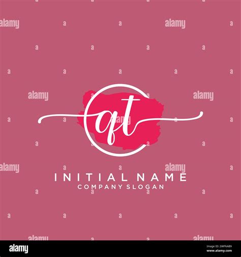 QT Initial handwriting logo with circle Stock Vector Image & Art - Alamy