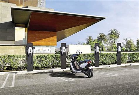 MG Motor India launches StudioZ AR/VR experience centre in Chennai ...