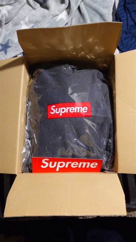 割引クーポン毎日配布中 Supreme Box Logo Hooded Sweatshirt Lサイズ 人気定番の ブルーLサイズ ...
