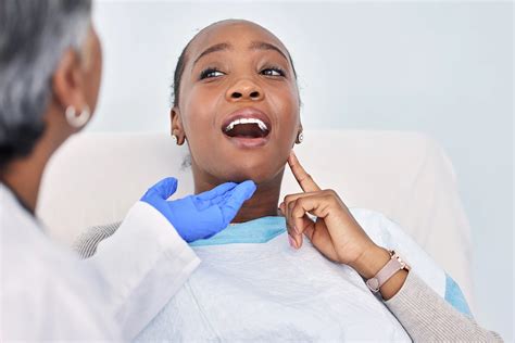 Extracting Abscessed Tooth 的图像结果