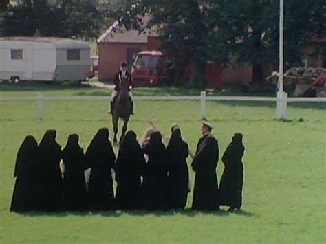 Monty Python Marching 的图像结果